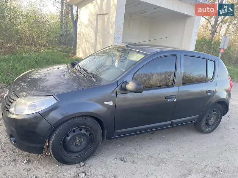 2009 dacia sandero