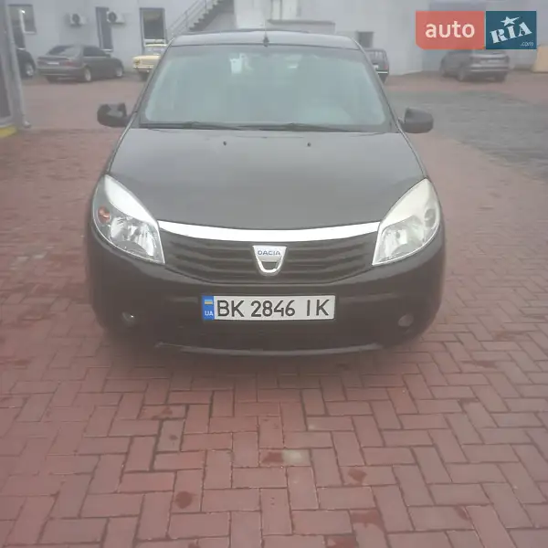 2010 dacia sandero