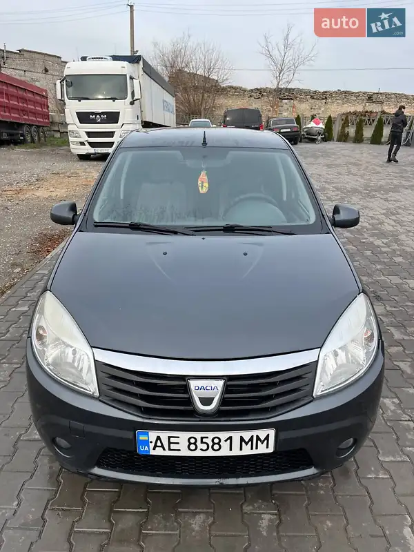 2010 dacia sandero