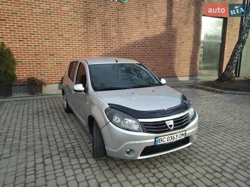 2010 dacia sandero