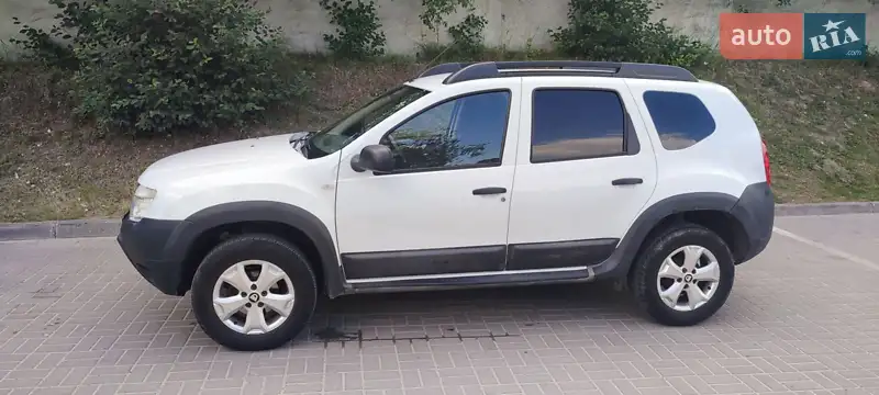 2011 dacia duster