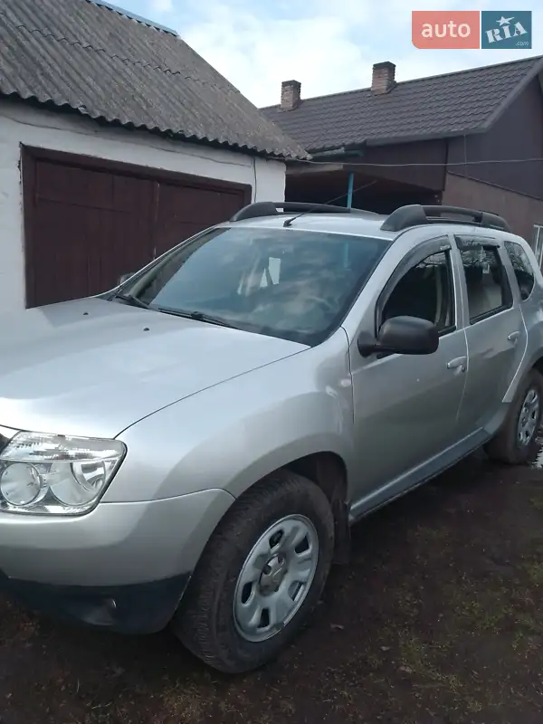 2011 dacia duster