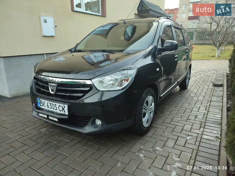 2013 dacia lodgy