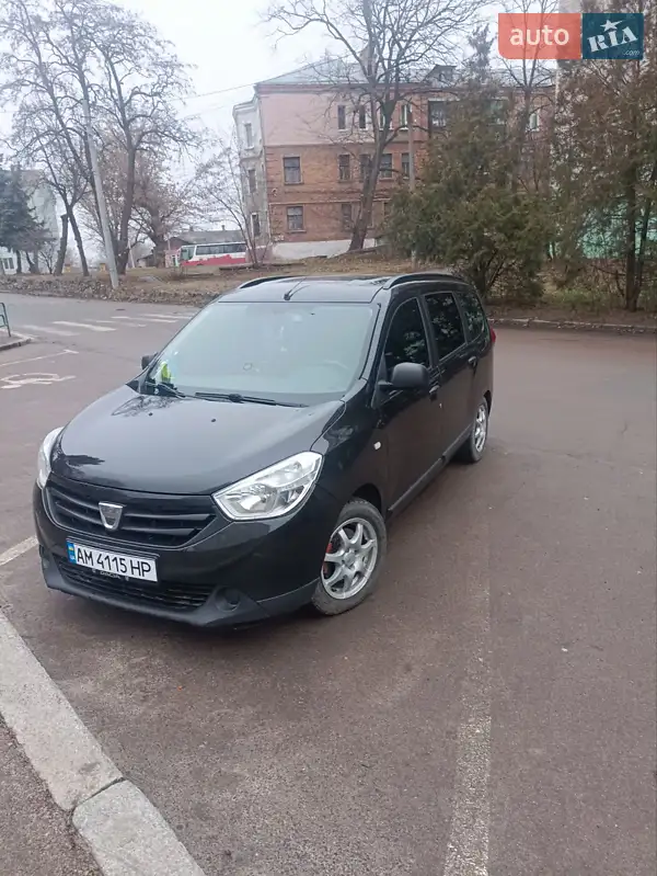 2013 dacia lodgy