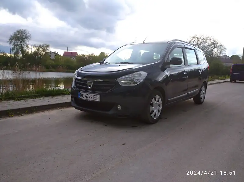 2013 dacia lodgy