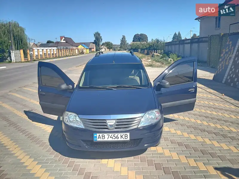 2011 dacia logan