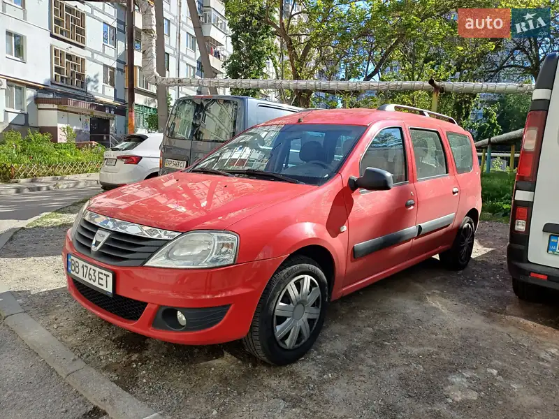 2011 dacia logan