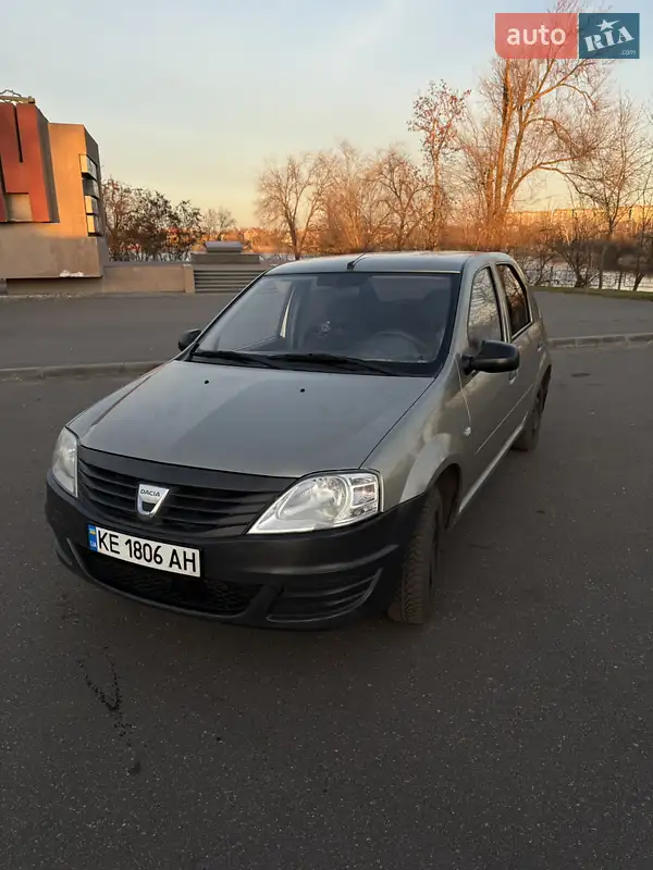 2008 dacia logan