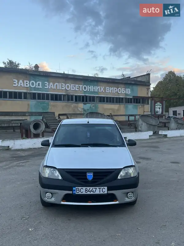 2007 dacia logan