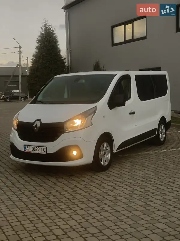 2015 renault trafic