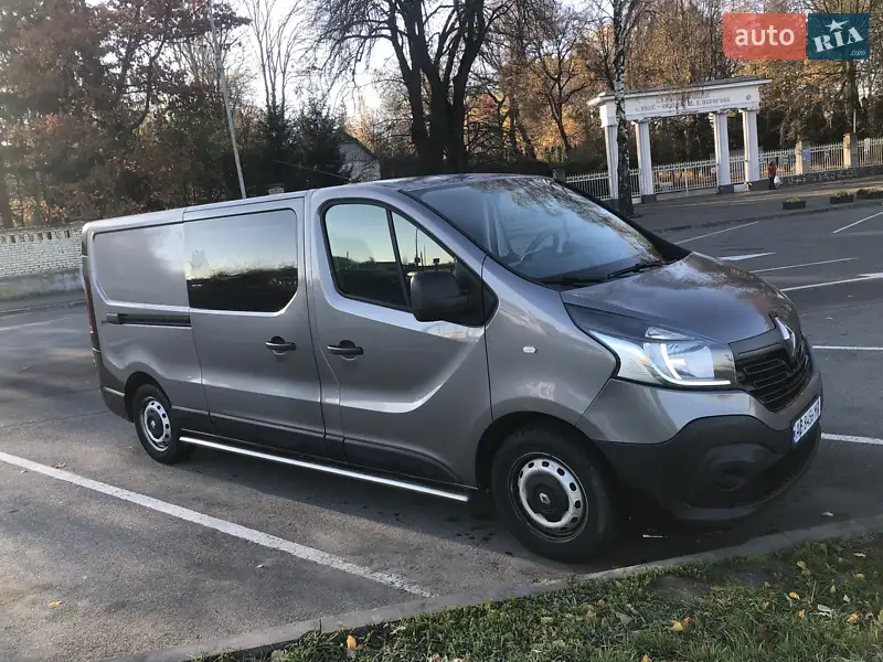 2015 renault trafic