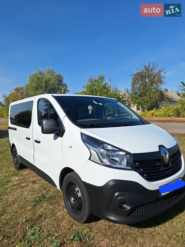 2016 renault trafic