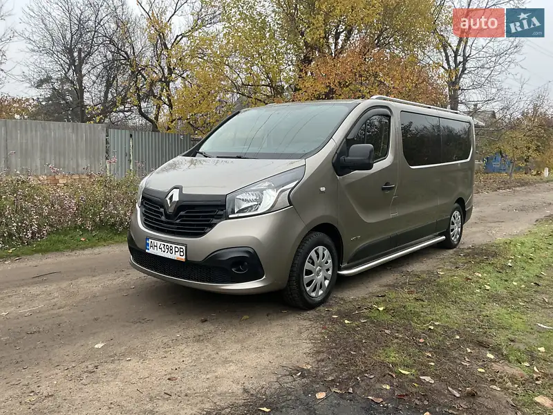 2015 renault trafic