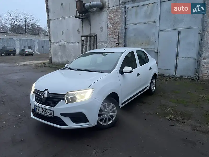 2017 renault logan