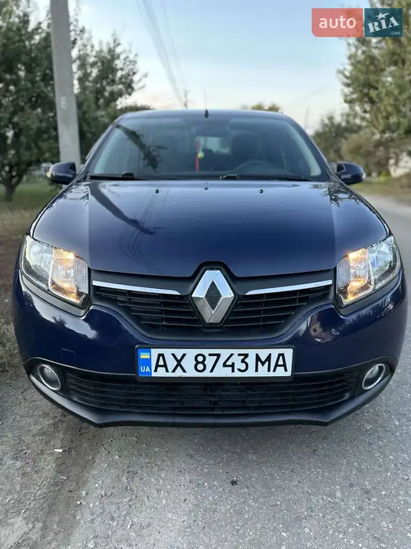 2013 renault logan