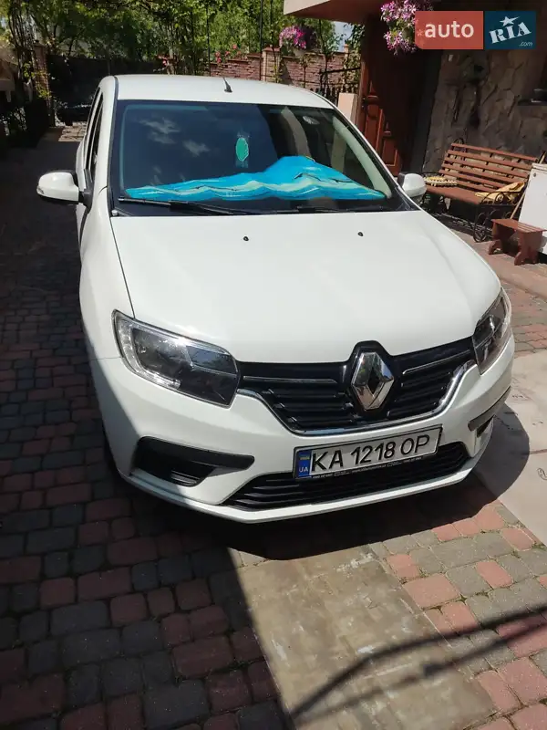 2018 renault logan