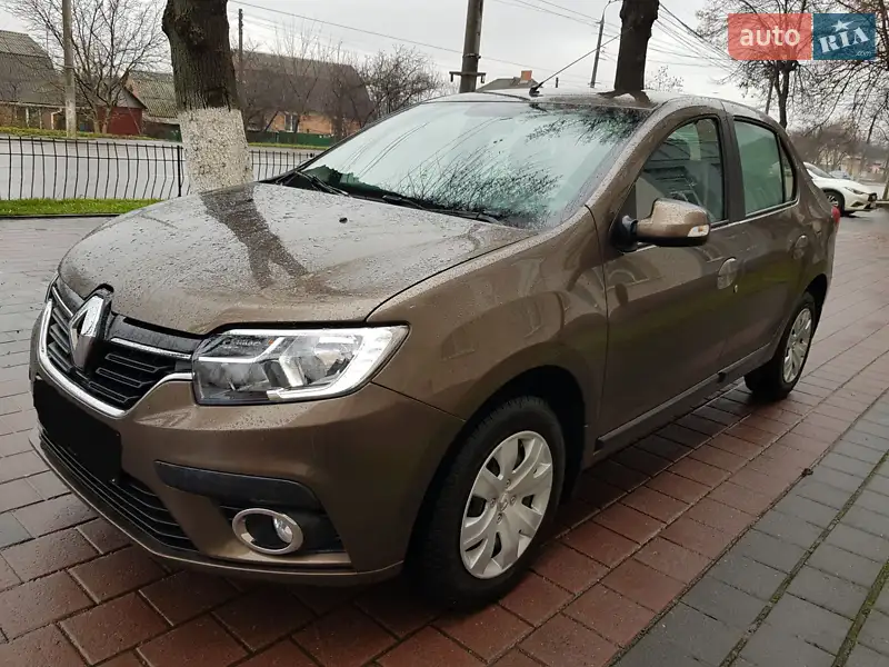 2021 renault logan