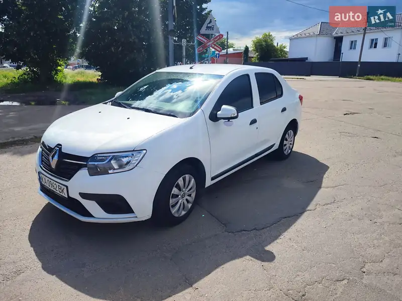 2019 renault logan