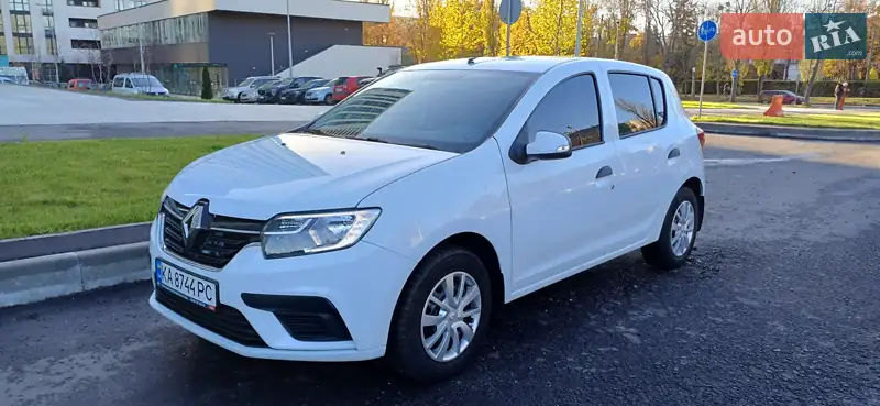2021 renault sandero