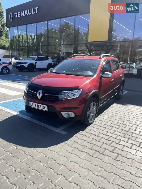 2017 renault sandero