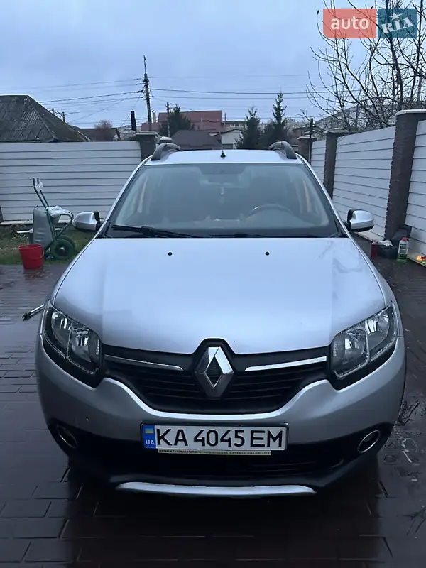 2016 renault sandero