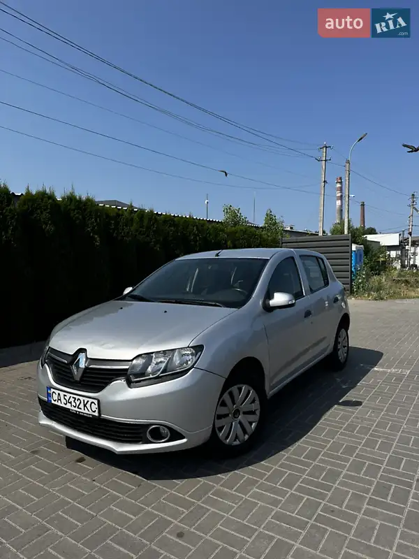 2014 renault sandero