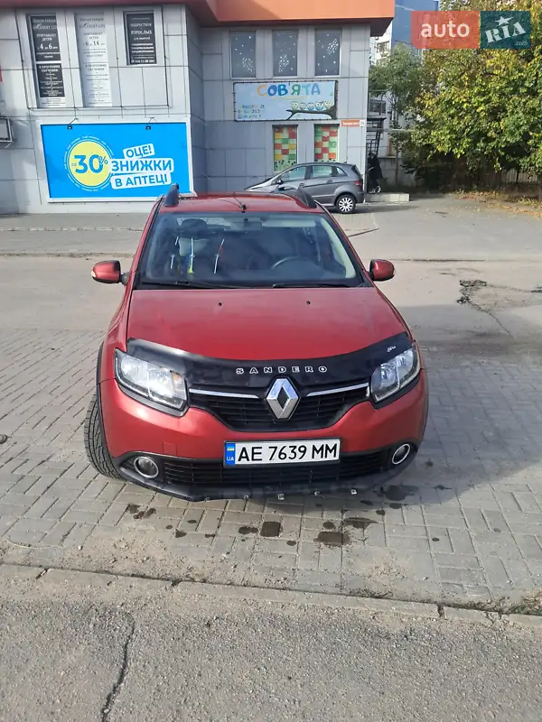 2013 renault sandero