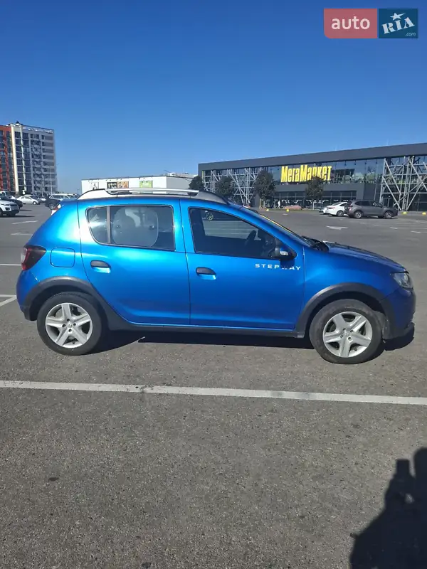 2013 renault sandero