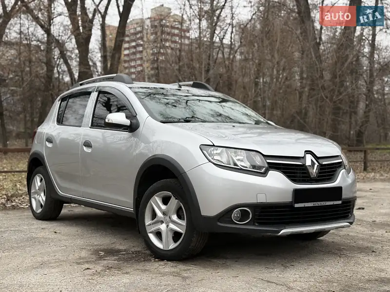 2015 renault sandero
