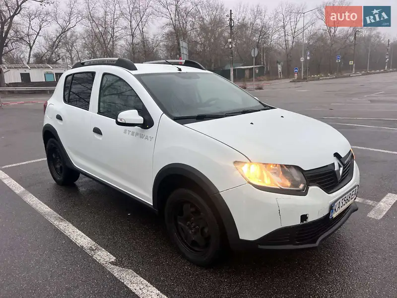 2016 renault sandero