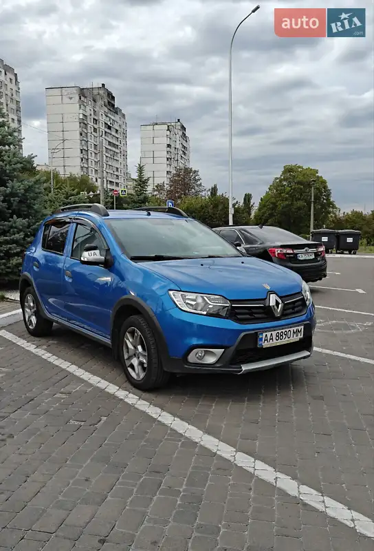 2018 renault sandero