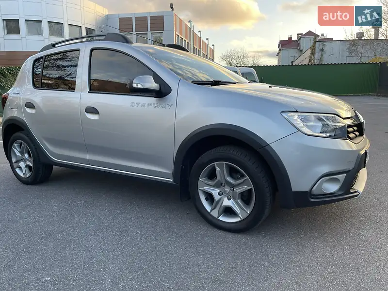 2021 renault sandero