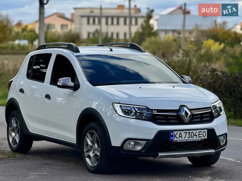 2021 renault sandero