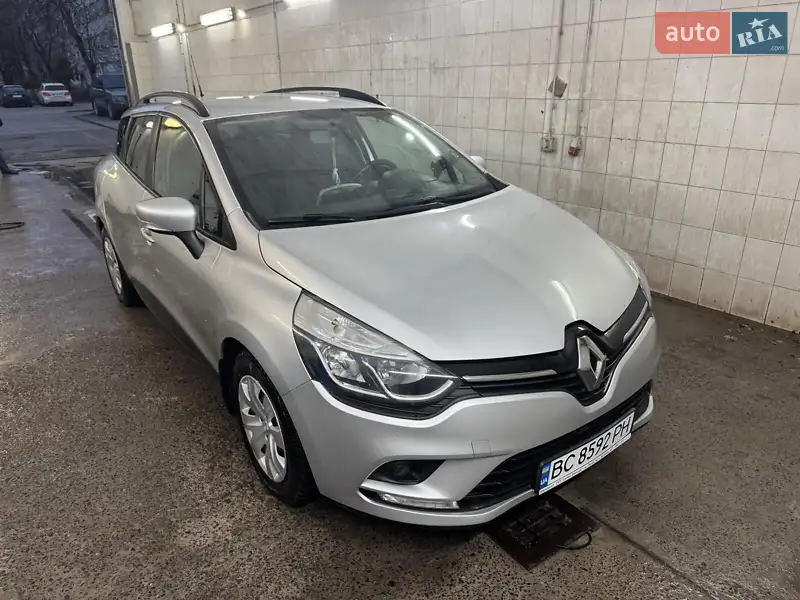2017 renault clio