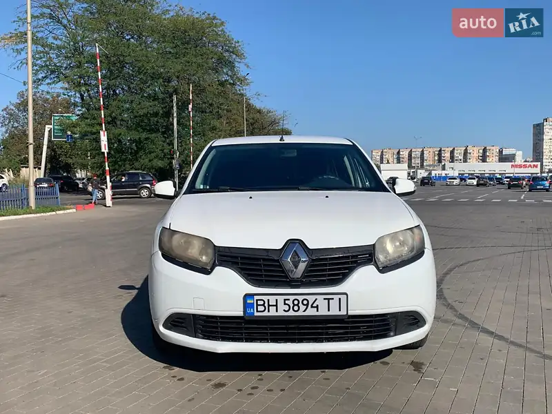 2015 renault logan
