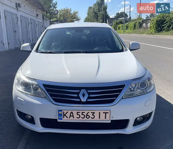 2013 renault latitude
