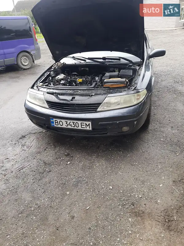 2002 renault laguna