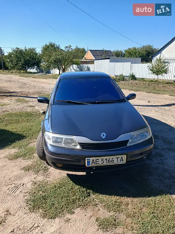 2002 renault laguna