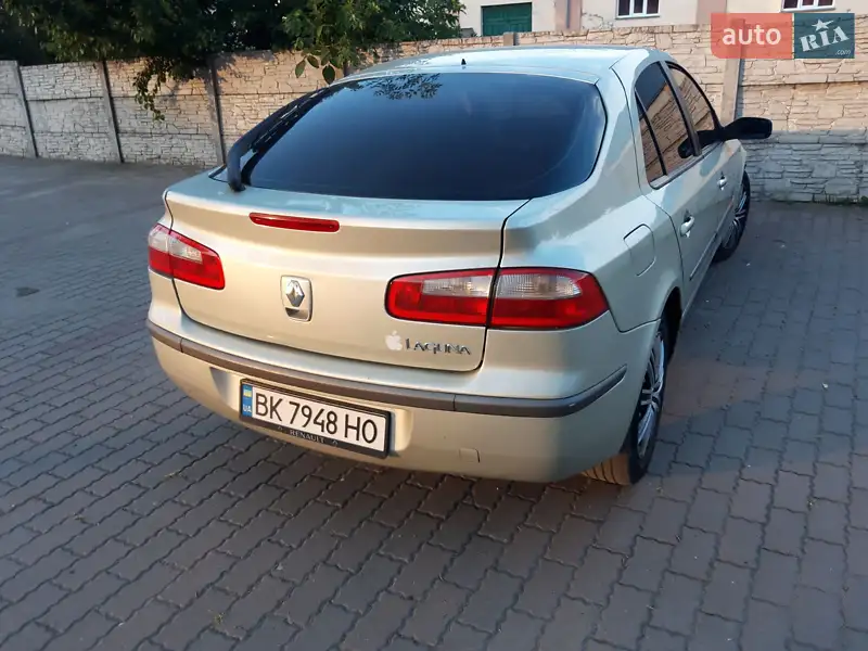 2004 renault laguna