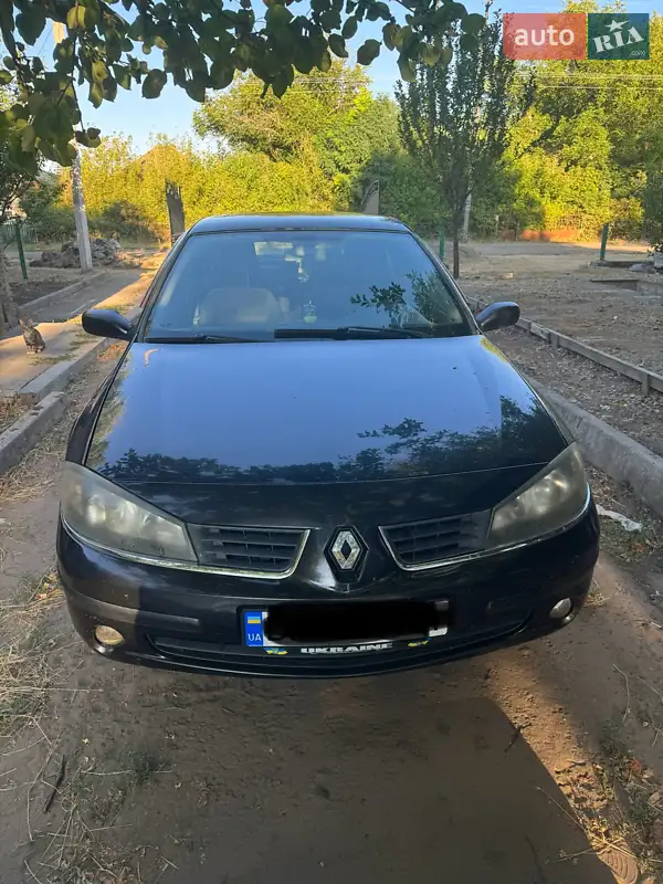 2008 renault laguna