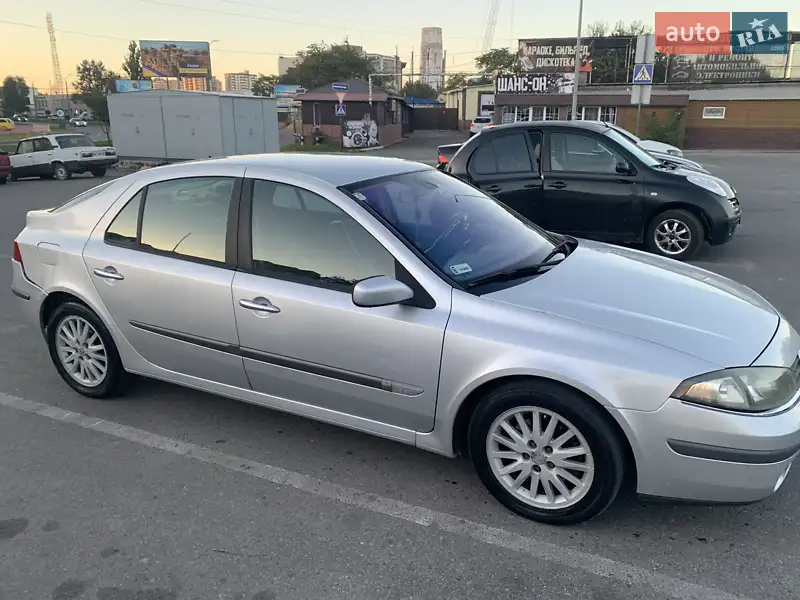 2006 renault laguna