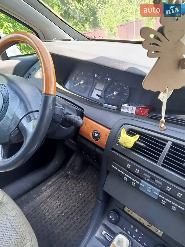 2003 renault velsatis