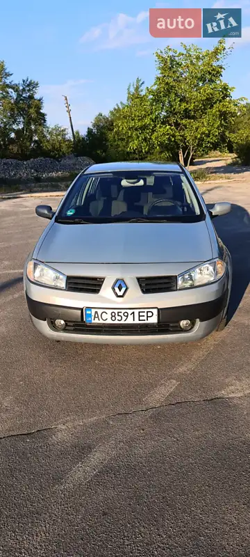 2004 renault megane