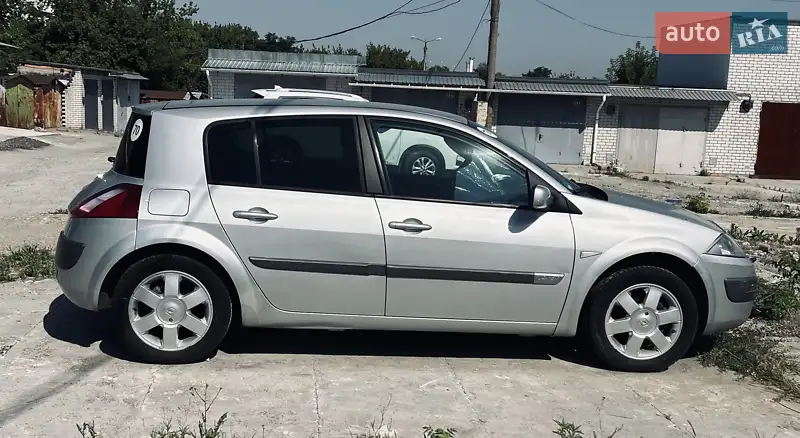 2005 renault megane