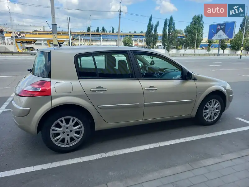 2009 renault megane