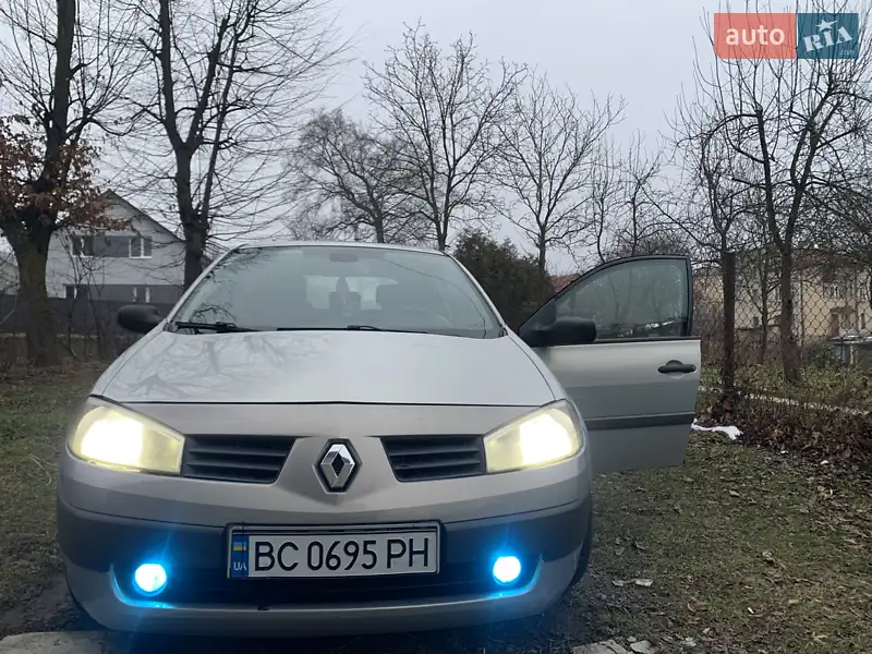 2004 renault megane