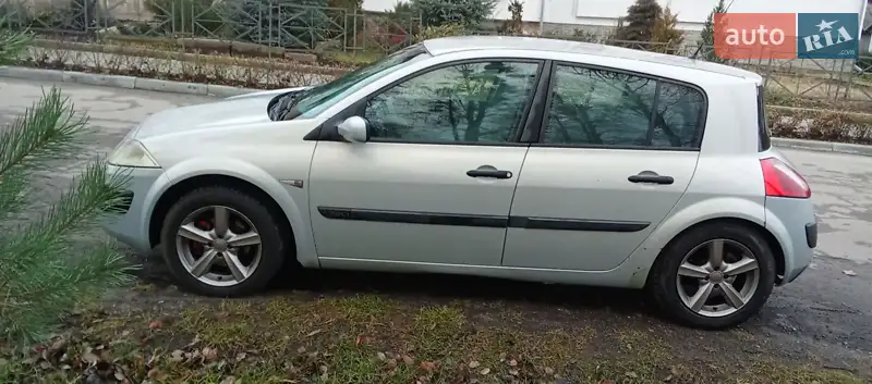 2004 renault megane