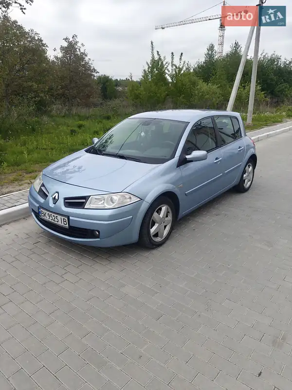 2008 renault megane