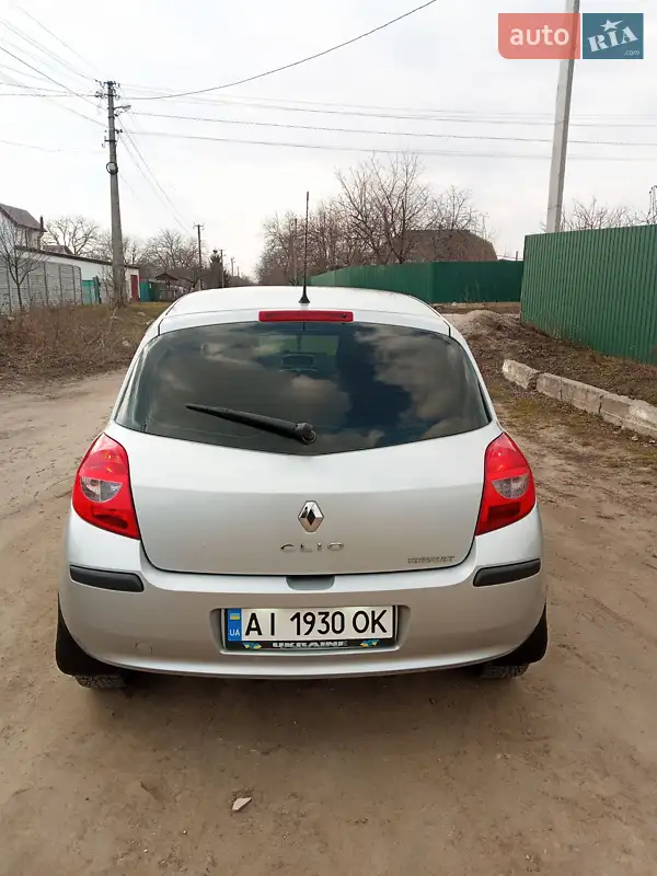 2006 renault clio