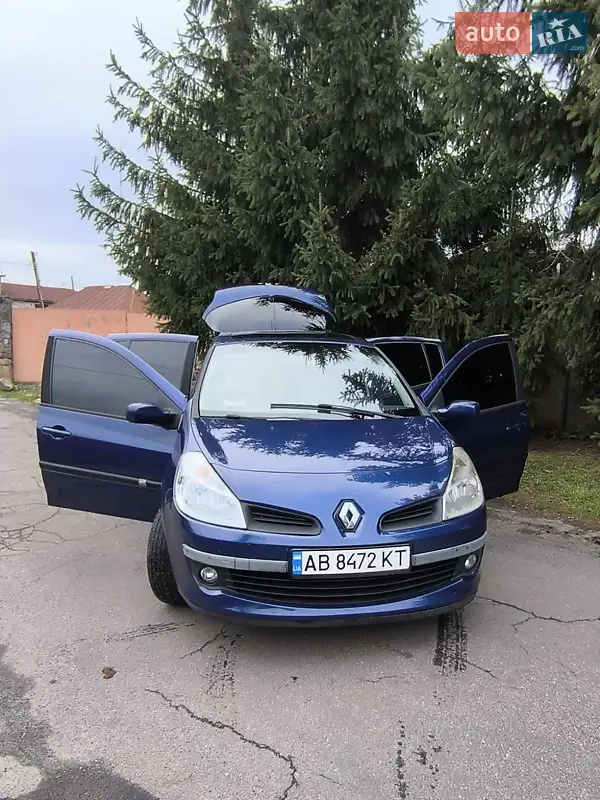 2005 renault clio